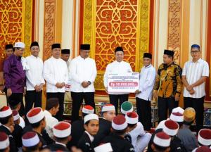 Safari Ramadan di Rohul, Gubri Salurkan Bantuan Masjid dan Anak Yatim